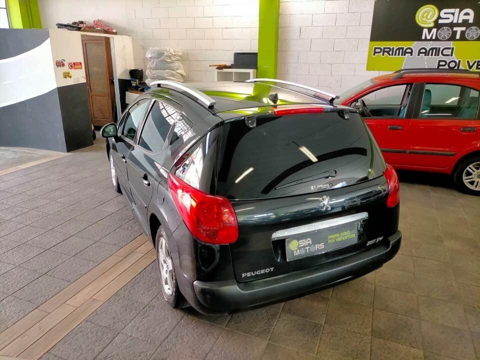 Peugeot 207 sw 1.4 vti 16v XS