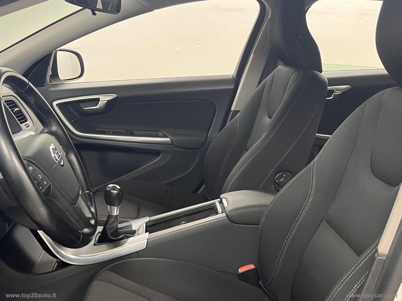 VOLVO V60 D2 1.6 Business|GANCIO TRAINO|97.000 CHILOMETRI CERT.