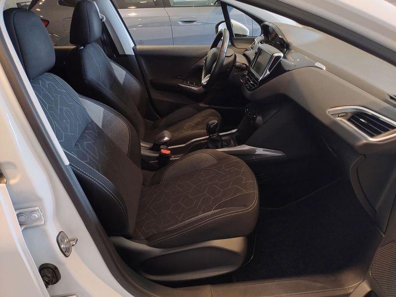 Peugeot 2008 1.6 bluehdi Access 75cv my16