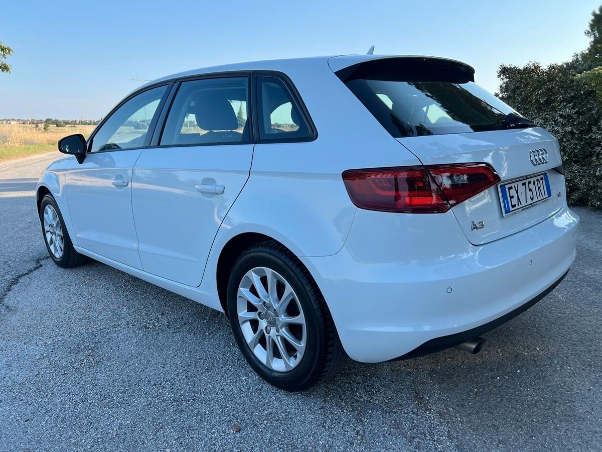 Audi A3 SPB 1.6 TDI clean diesel Ambiente