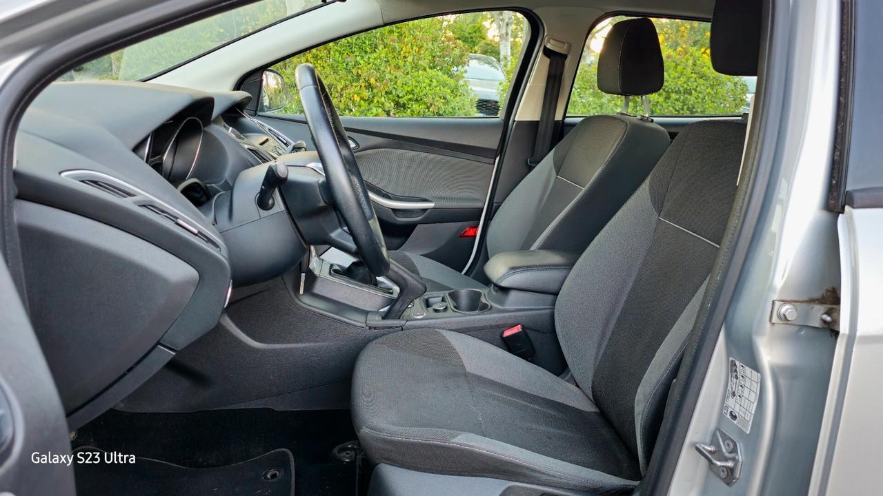Ford Focus Gpl se garantita 12 mesi ok neopatentati
