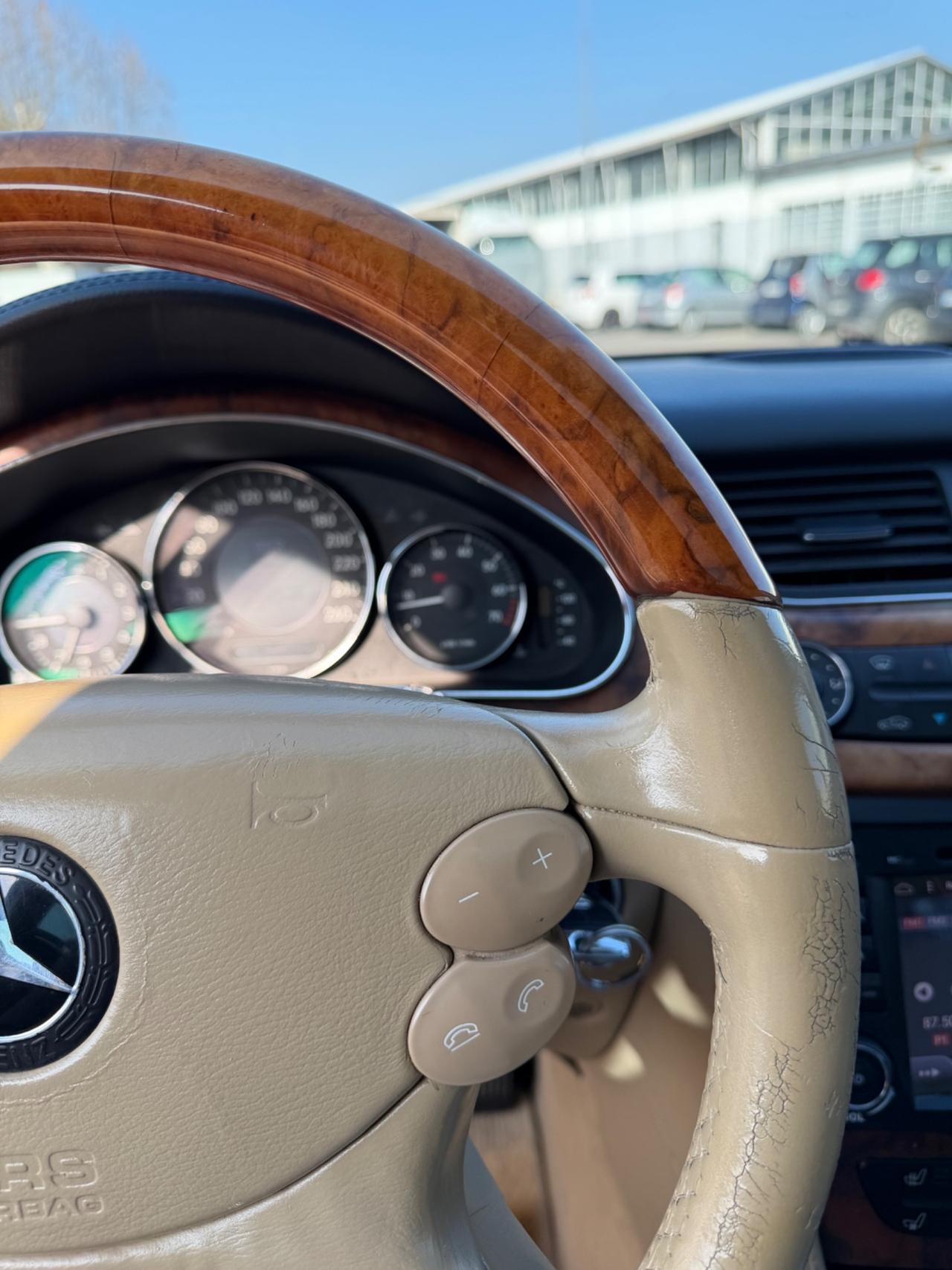 Mercedes-benz CLS 500