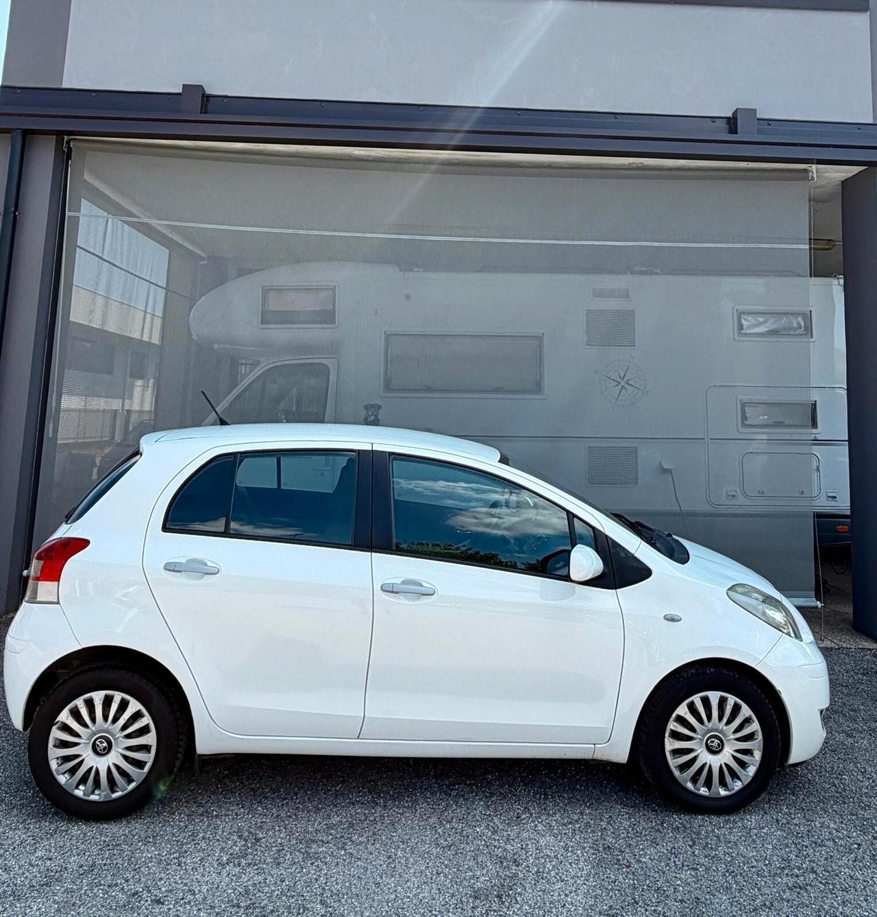 Toyota Yaris 1.4 D-4D DPF 5 porte M-MT Sol