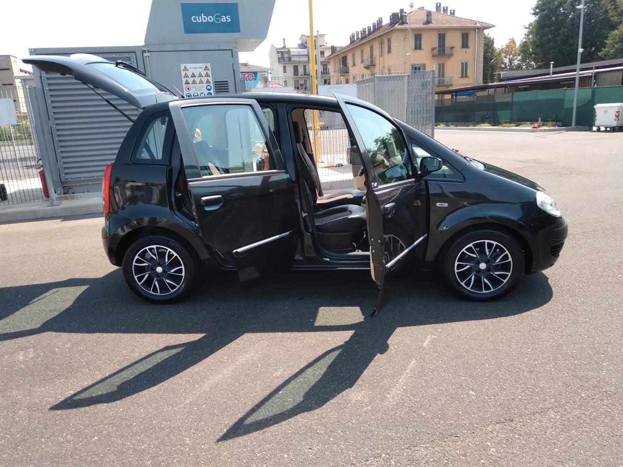 Lancia MUSA 1.4 16V 95cv Oro x neopatentati