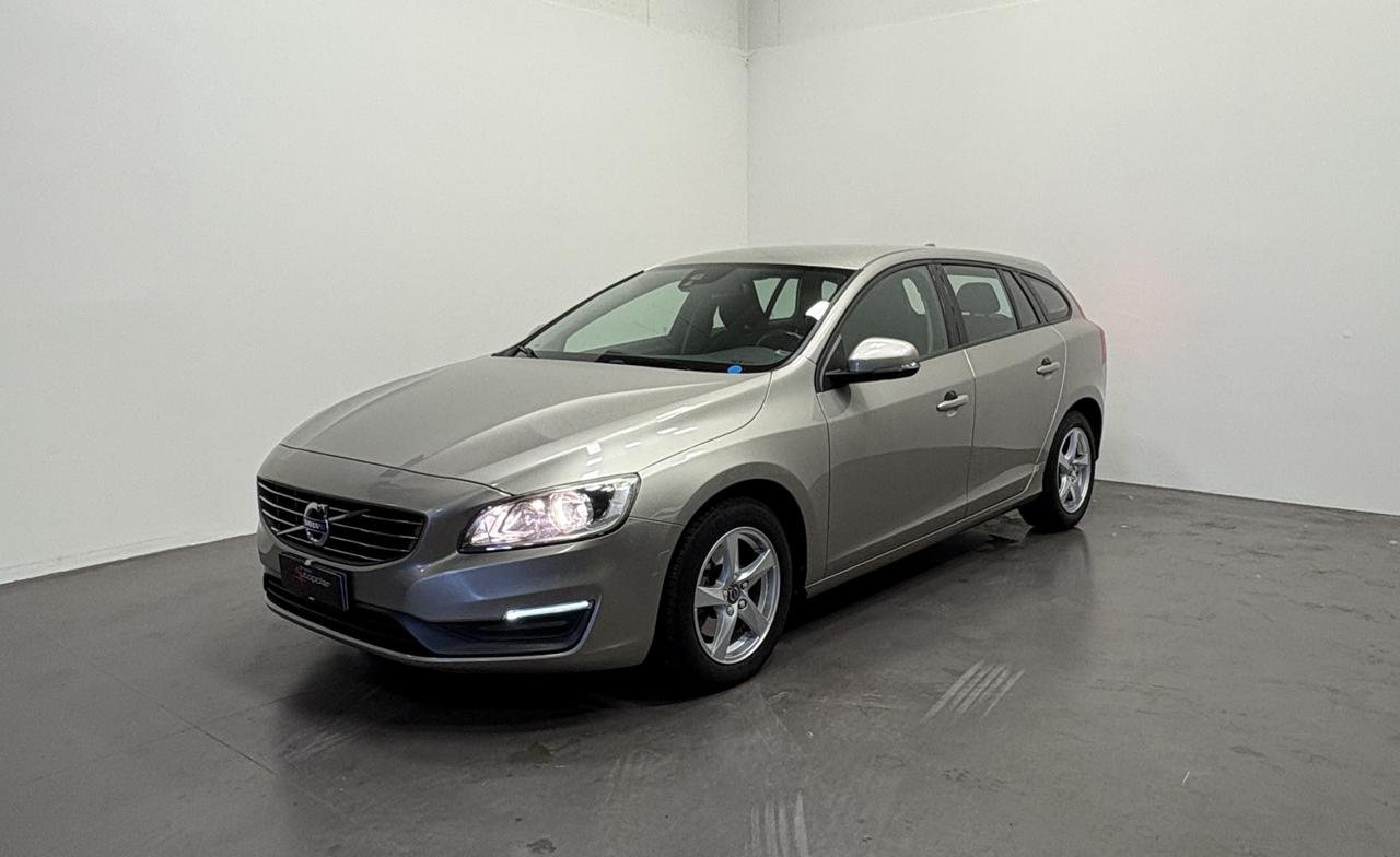 VOLVO V60 2.0 D4 181 CV GEARTRONIC BUSINESS