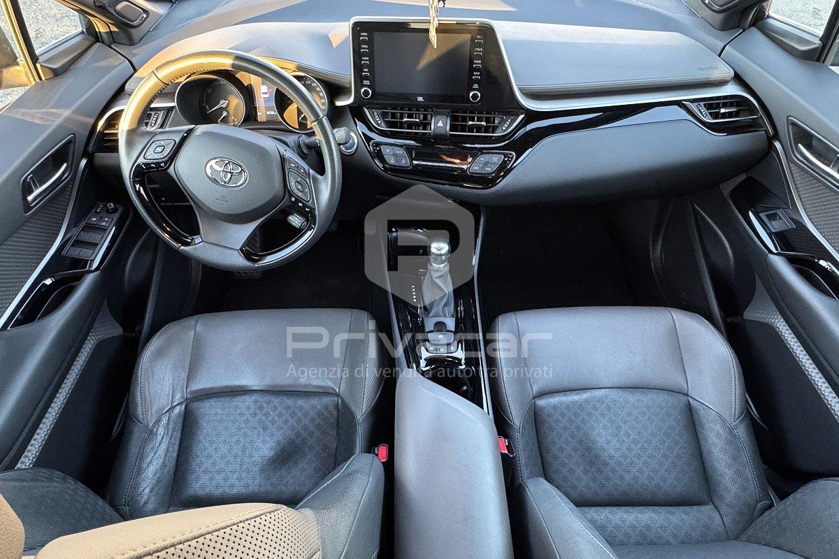 TOYOTA C-HR 1.8 Hybrid E-CVT Lounge