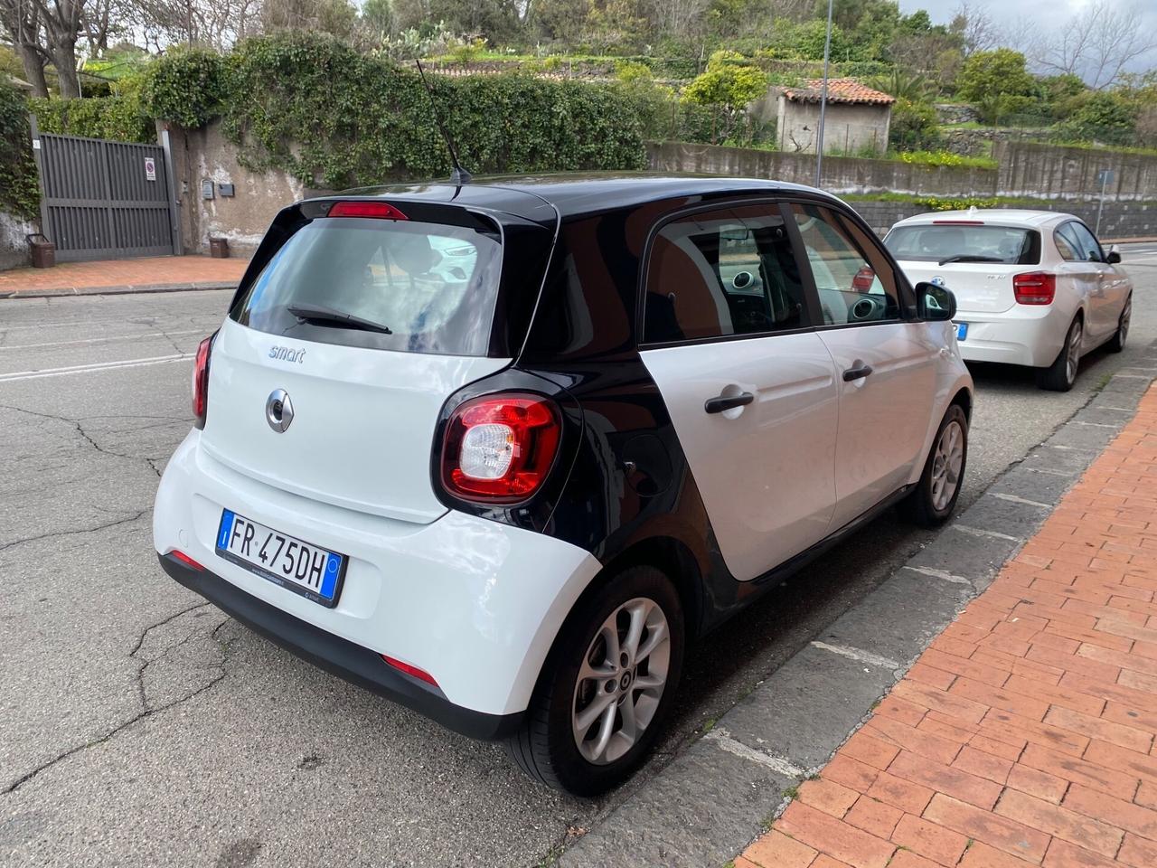 Smart ForFour 70 1.0 Youngster 2018