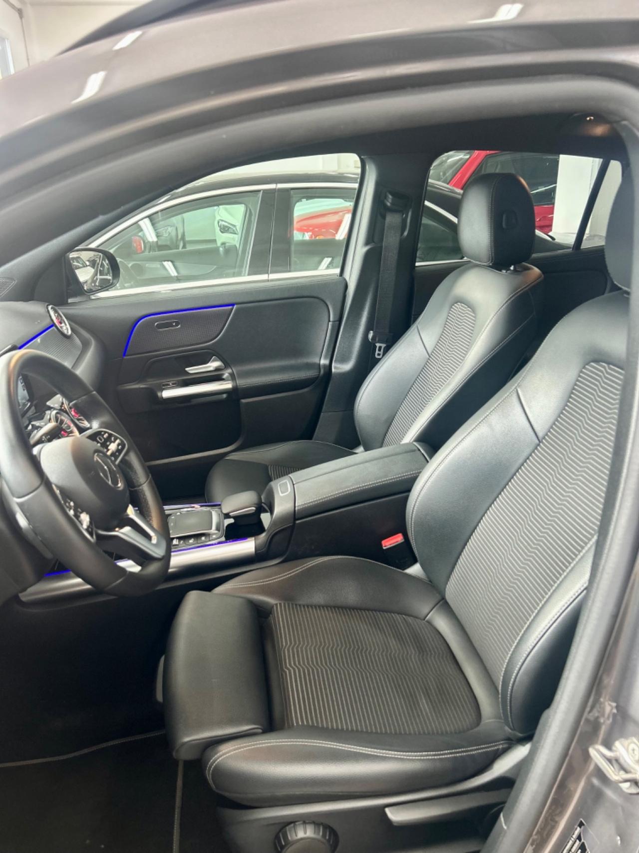 Mercedes GLA 200 d Automatic 4Matic Sport FINANZIABILE