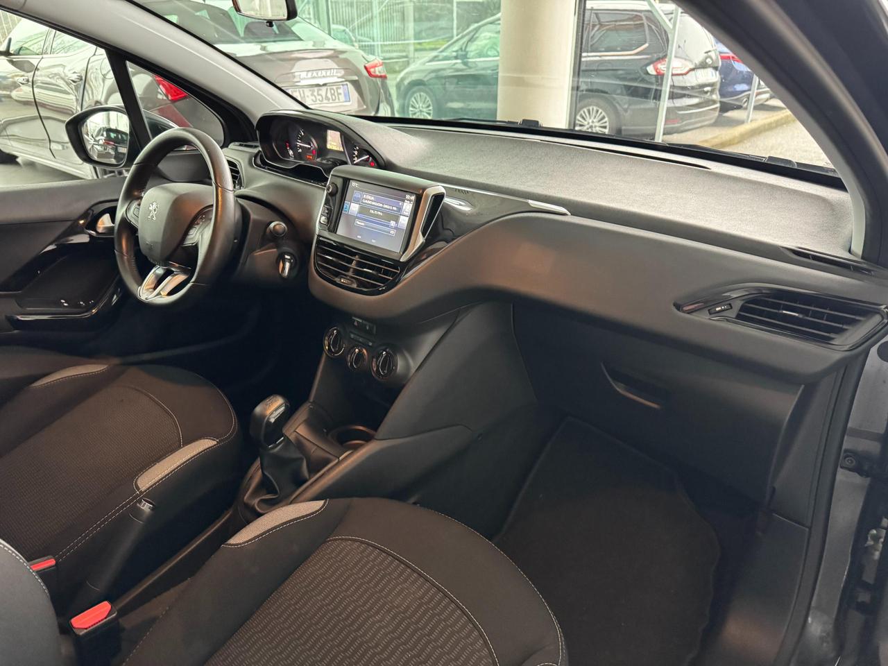 Peugeot 208 5 Porte 208 5p 1.2 puretech Active E6