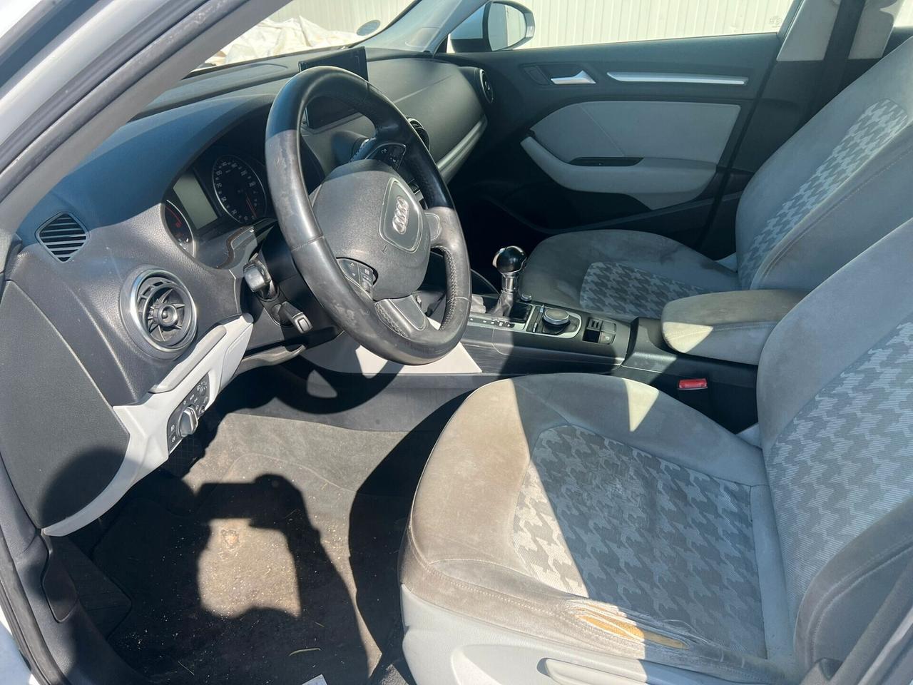 Audi A3 1.6 TDI S tronic Ambition