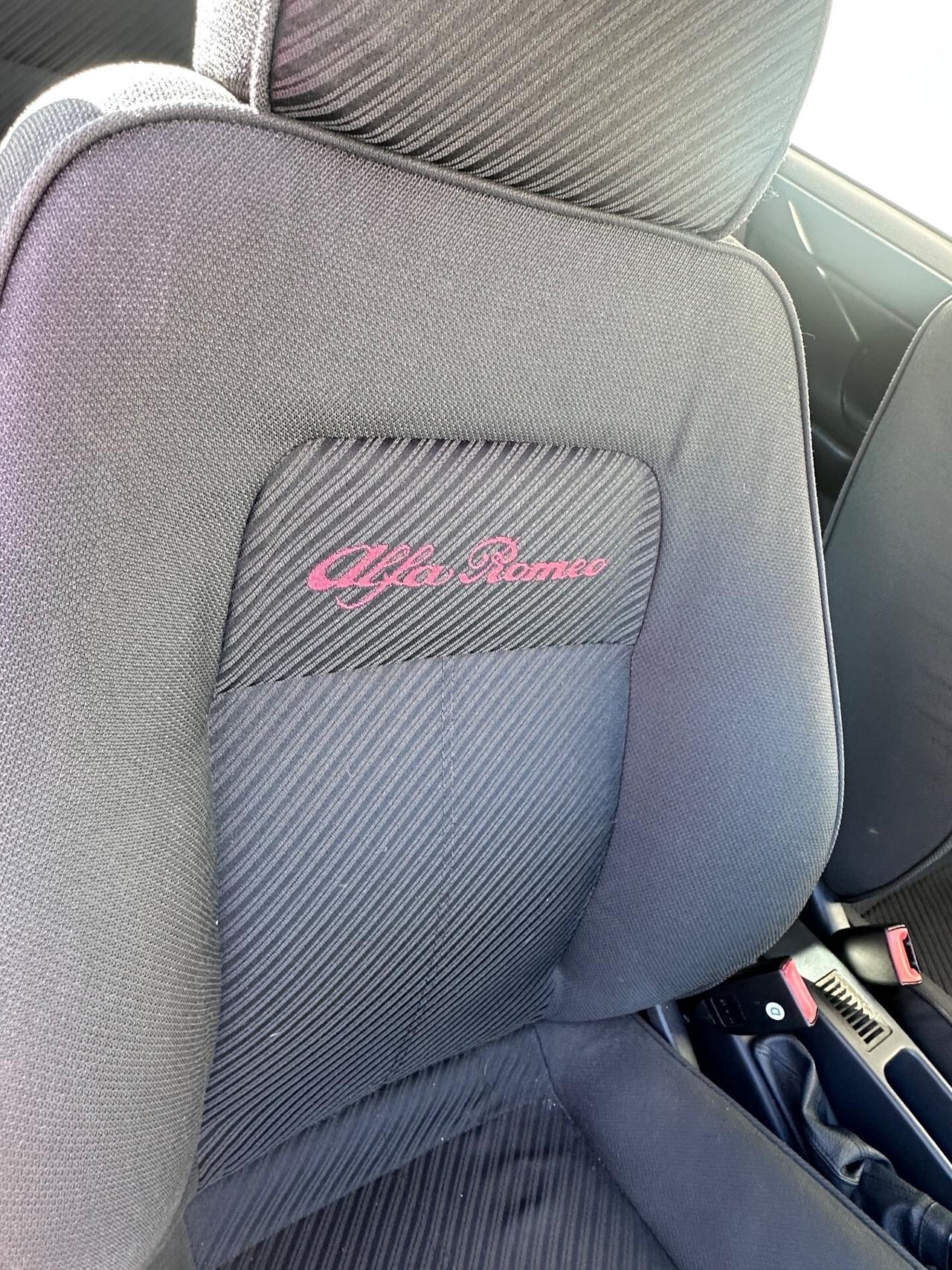 Alfa Romeo 145 1.6i 16V Twin Spark cat L