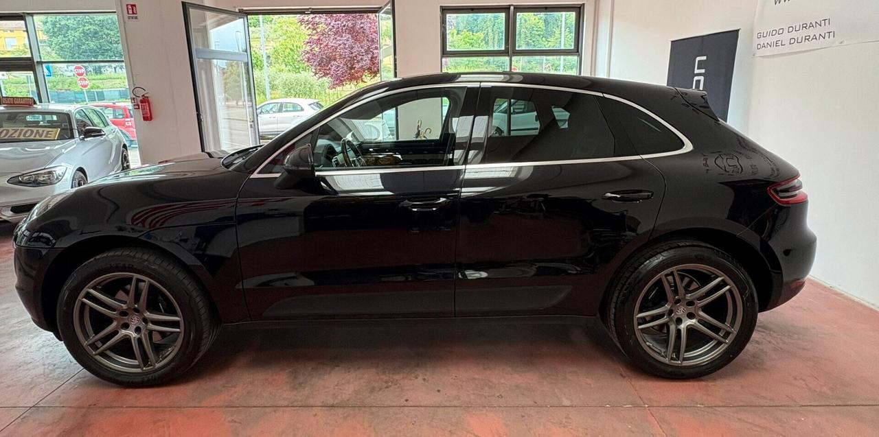PORSCHE MACAN CAMBIO AUT.4X4 Benz.2.0 CV 252 Km 121.037 Garanzia 12 mesi