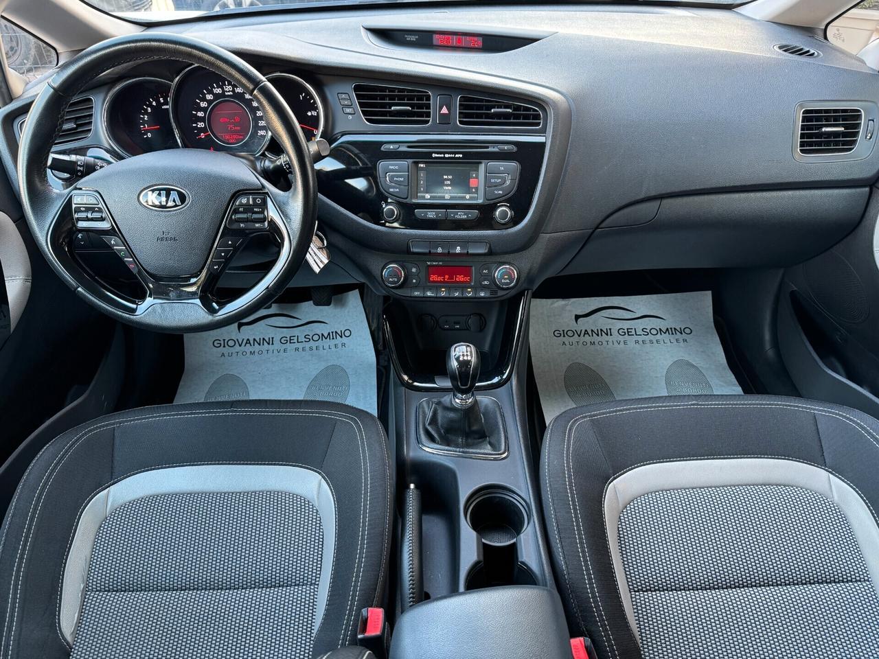 Kia Ceed cee'd 1.6 CRDi 110 CV 5 porte Cool