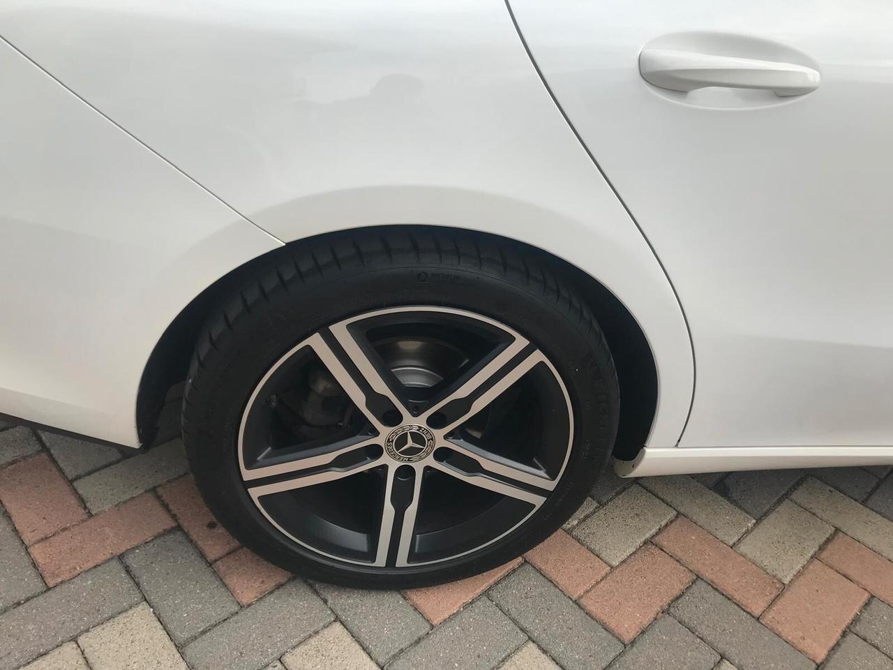 Mercedes-benz CLA 180 iCLA 180 d Automatic Executive