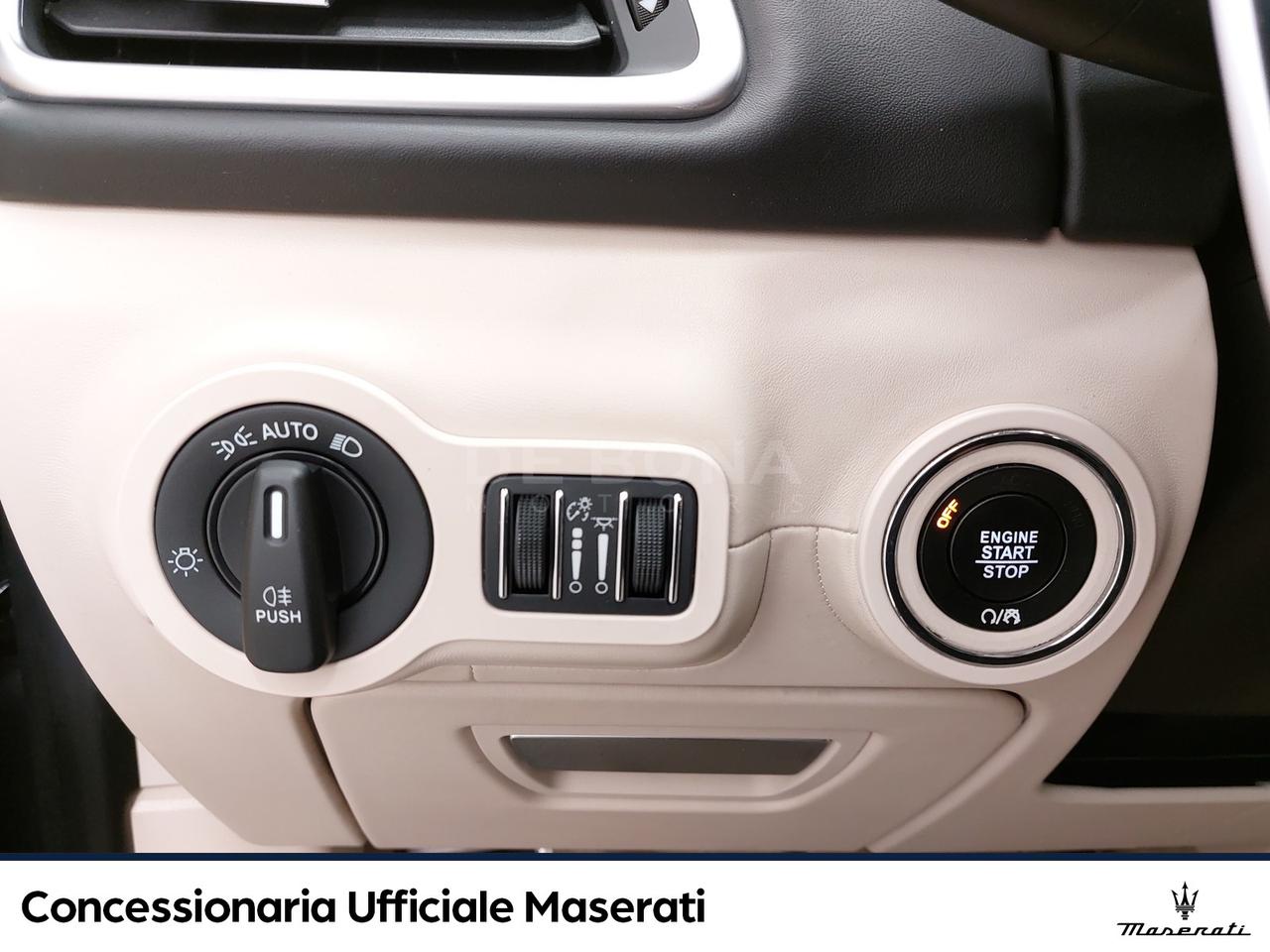 Maserati Ghibli 3.0 v6 ds gransport 250cv auto my19