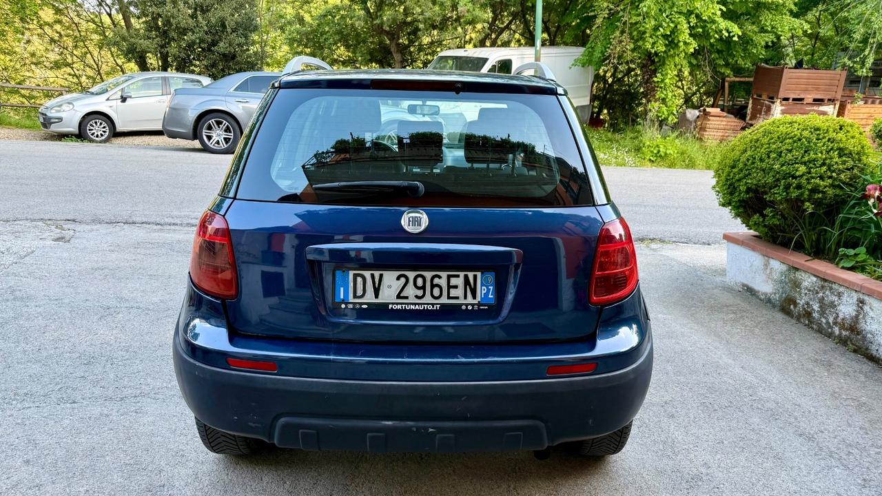 Fiat Sedici 1.9 MJT 4x4 Experience