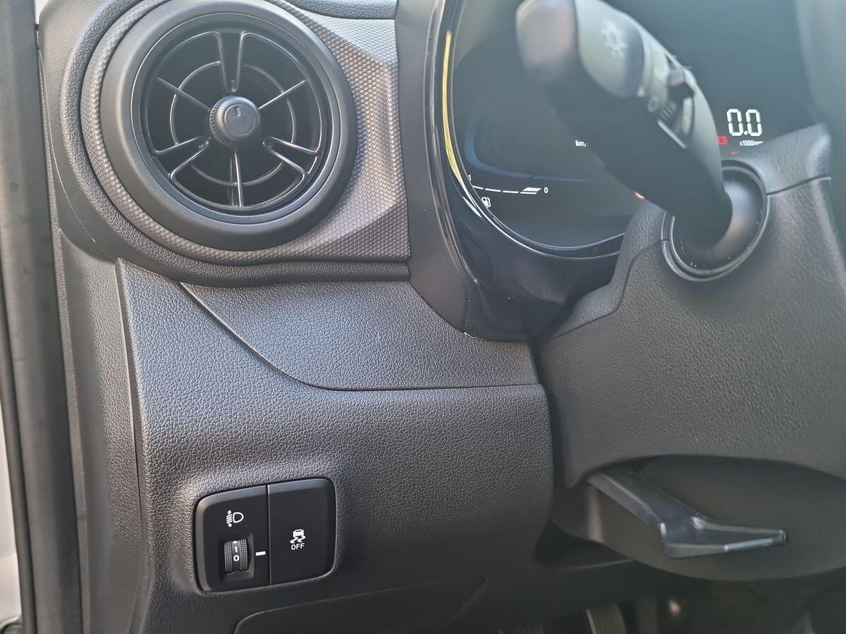 HYUNDAI I10 1.0 CONNECTLINE