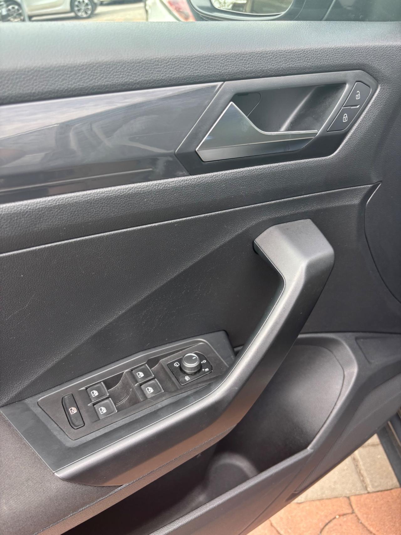 Volkswagen T-Roc 2.0 TDI SCR 150 CV DSG 4MOTION 2018