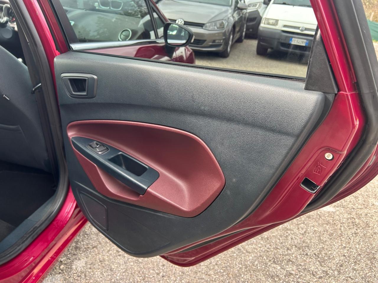 Ford Fiesta 1.4 TDCi 5p. Titanium