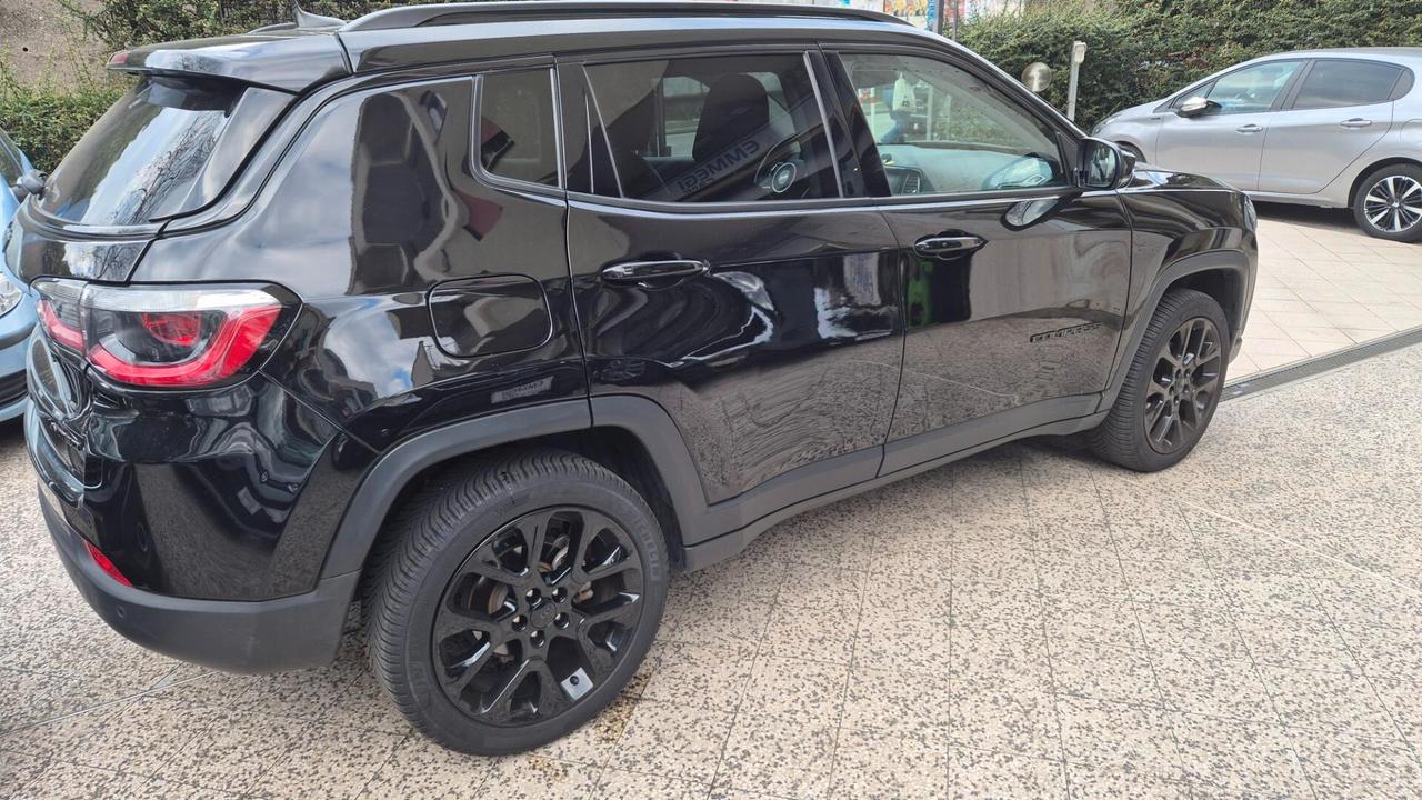 Jeep Compass 2.0 Multijet II 4WD Night Eagle BLACK EDITION