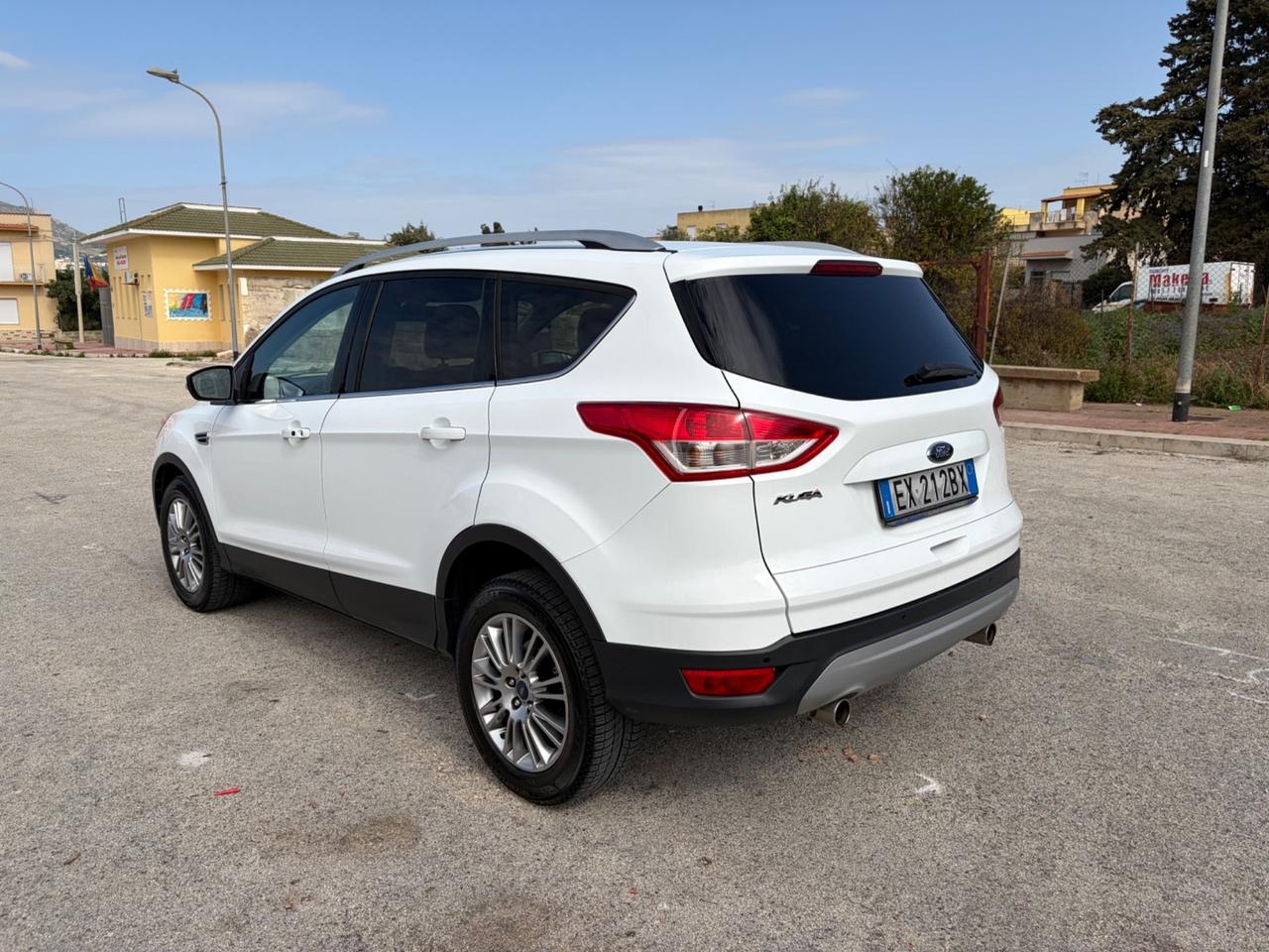 Ford Kuga 2.0 TDCI 115 CV 2WD Titanium