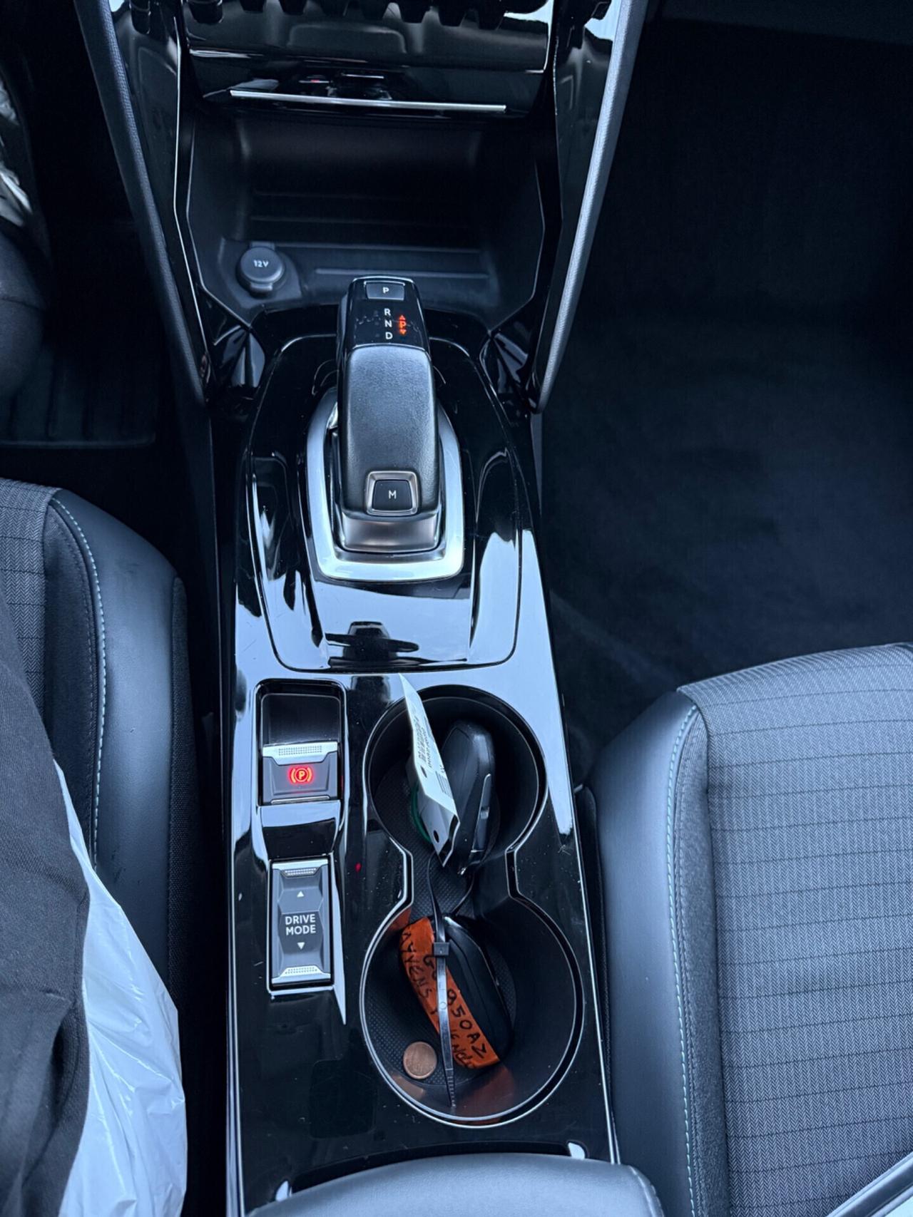 Peugeot 2008 1.5 Diesel EAT8 GT Pack uni proprietario