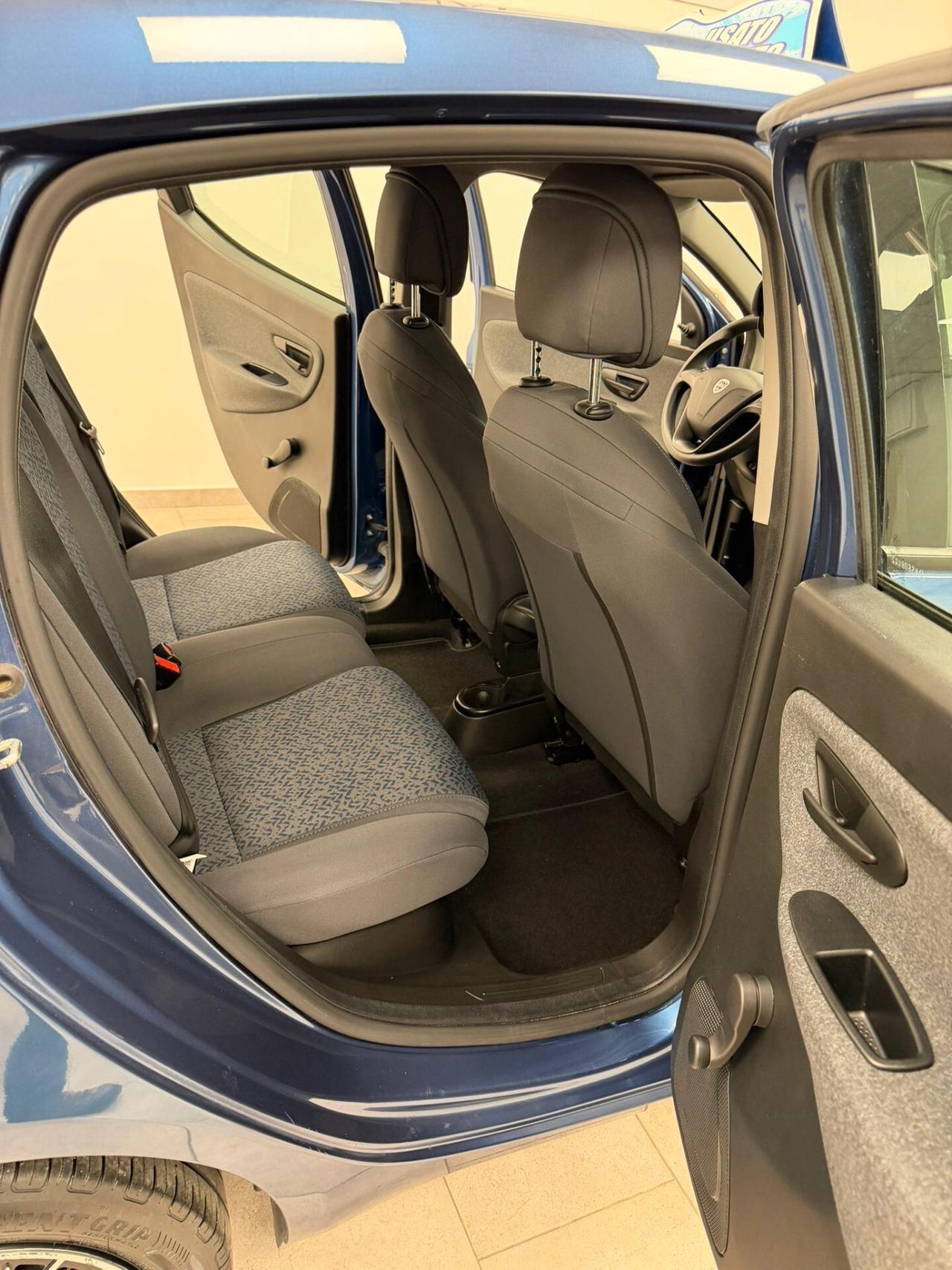 LANCIA YPSILON 1.0 HYBRID FIREFLY 70 CV 2022