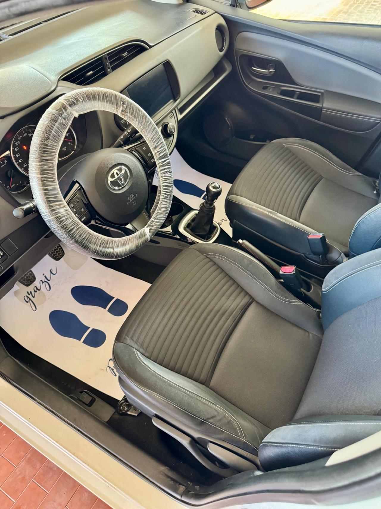 Toyota Yaris 1.3 5 porte Lounge