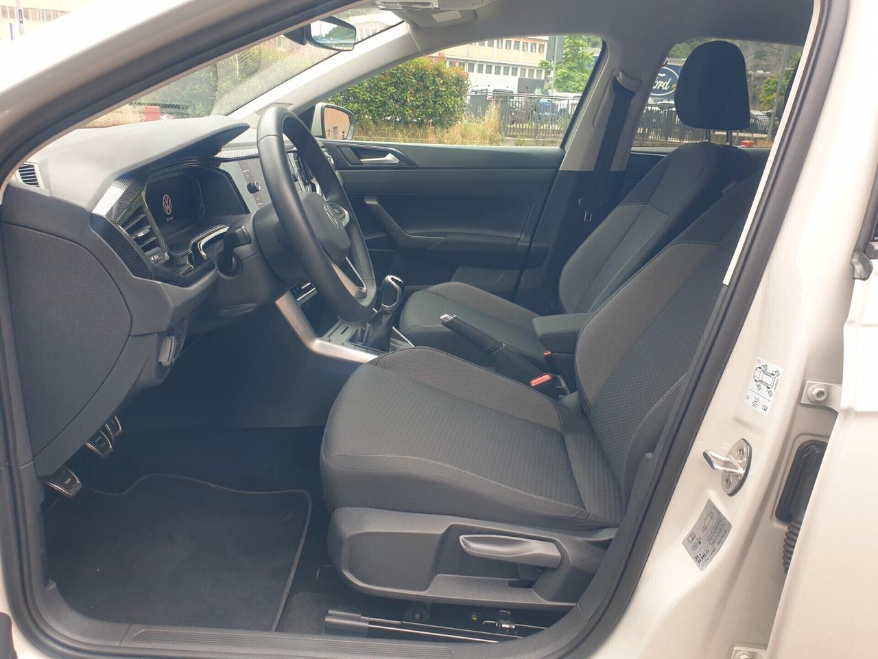 Volkswagen Polo 1.0 active