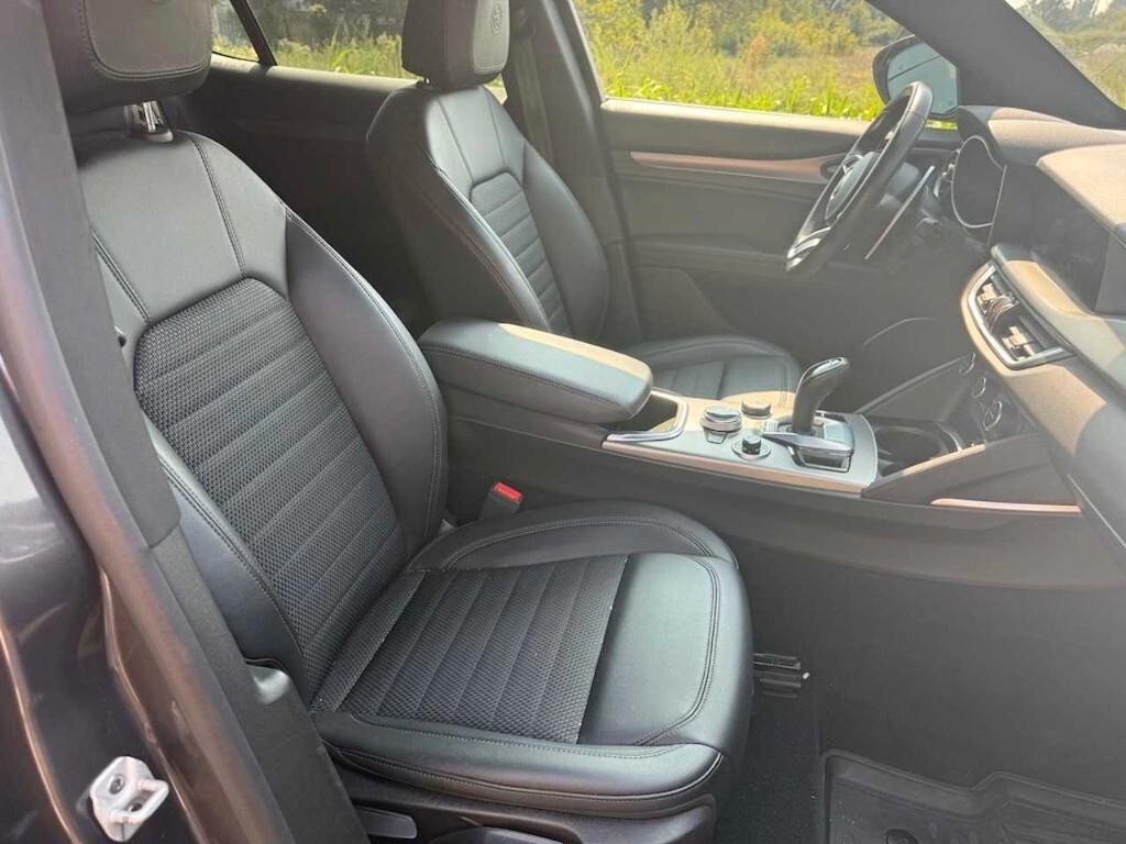 Alfa Romeo Stelvio 2.2 Turbodiesel 190 CV AT8 Q4 Sprint