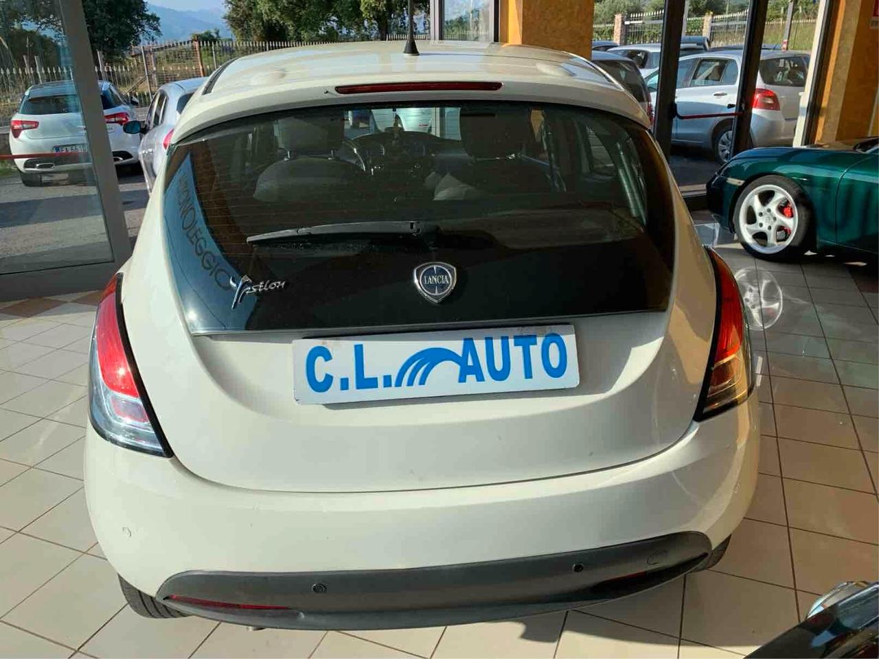 Lancia Ypsilon 1.3 MJT 95 CV
