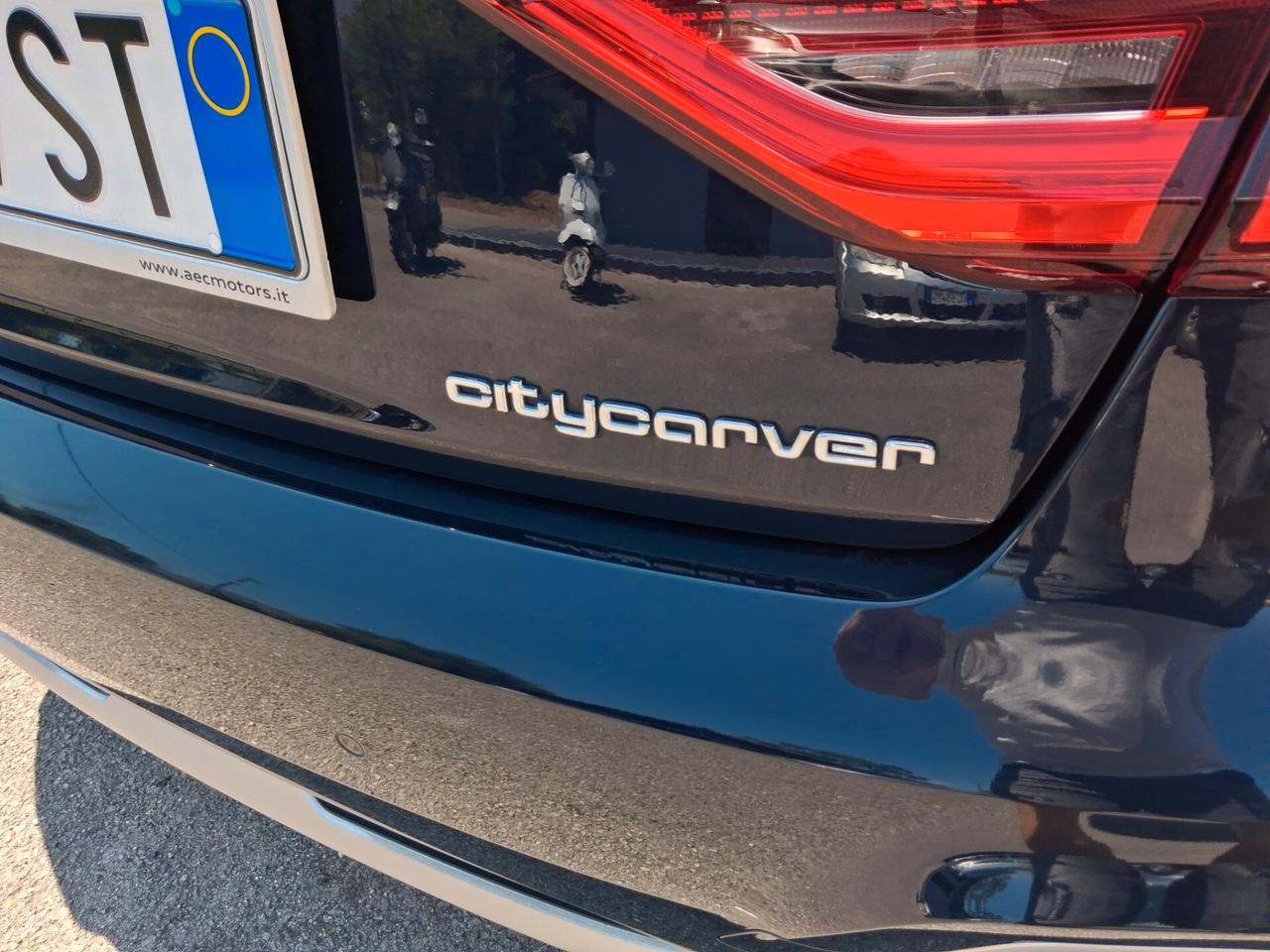 Audi A1 citycarver 30 TFSI Identity Contrast