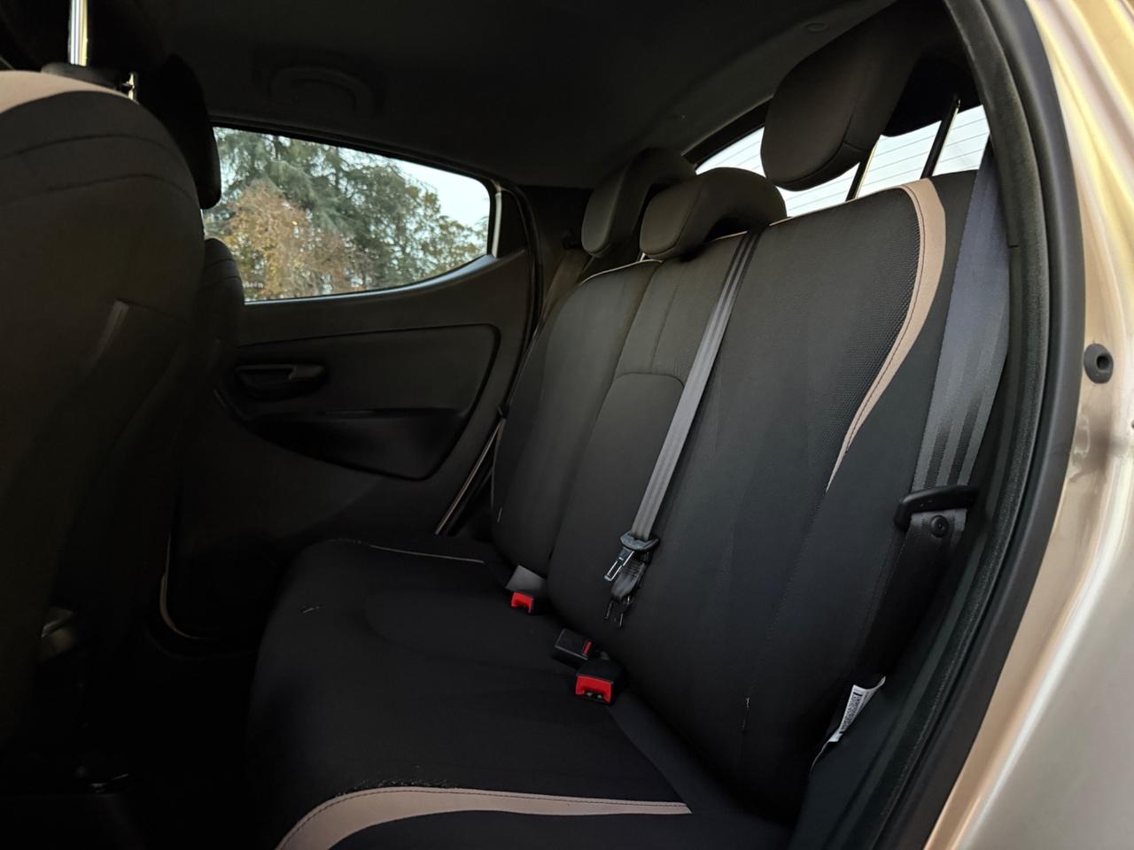 Lancia Ypsilon 1.2 - 5 PORTE|UNIPRO|