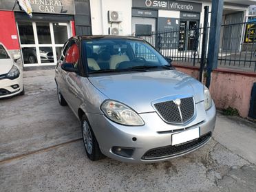 Lancia Ypsilon 1.3 MJT 90 CV Oro Plus OK NEOPATENTATI