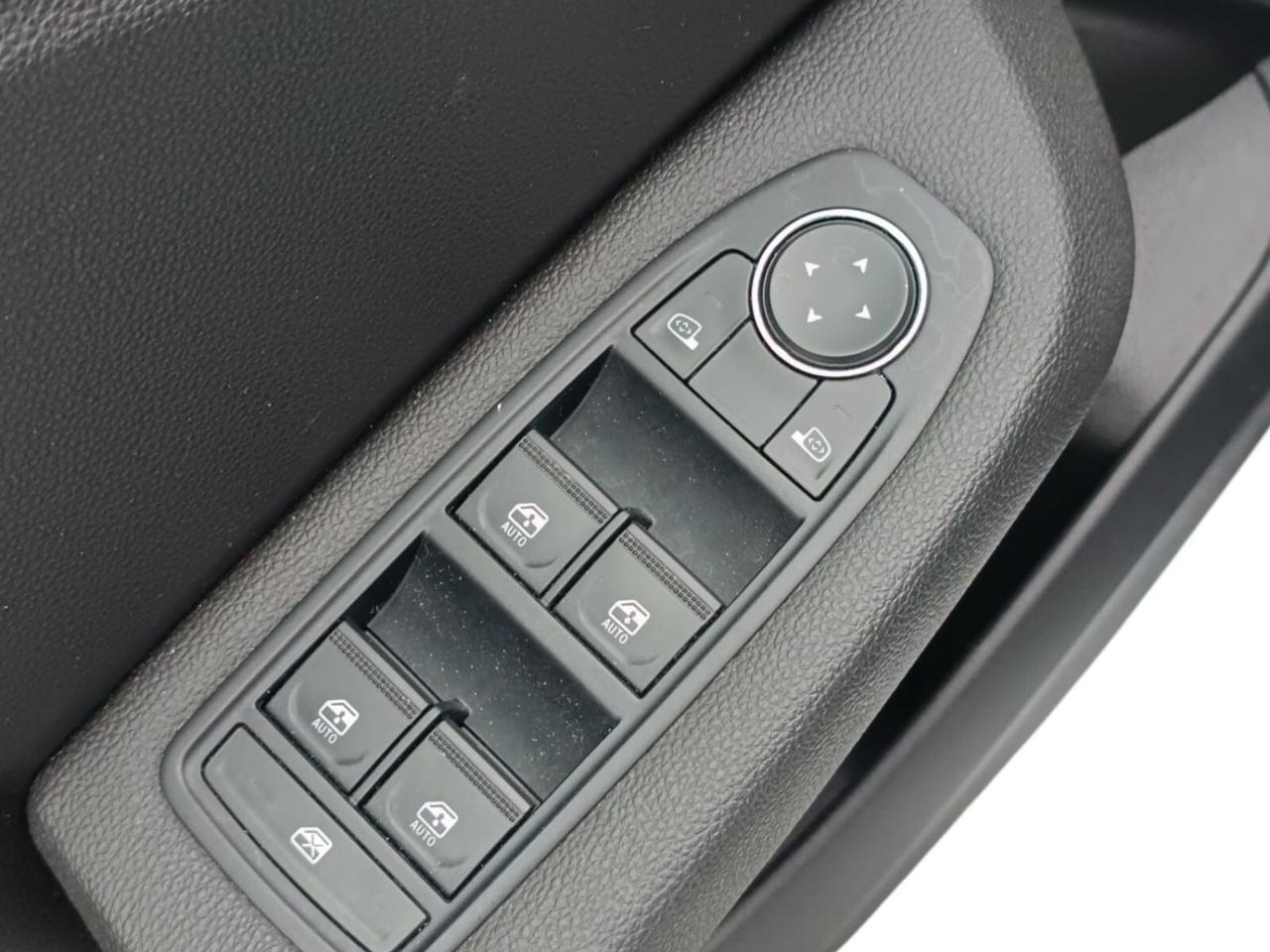 Renault Clio Full Hybrid E-Tech 145 CV 5 porte Equilibre