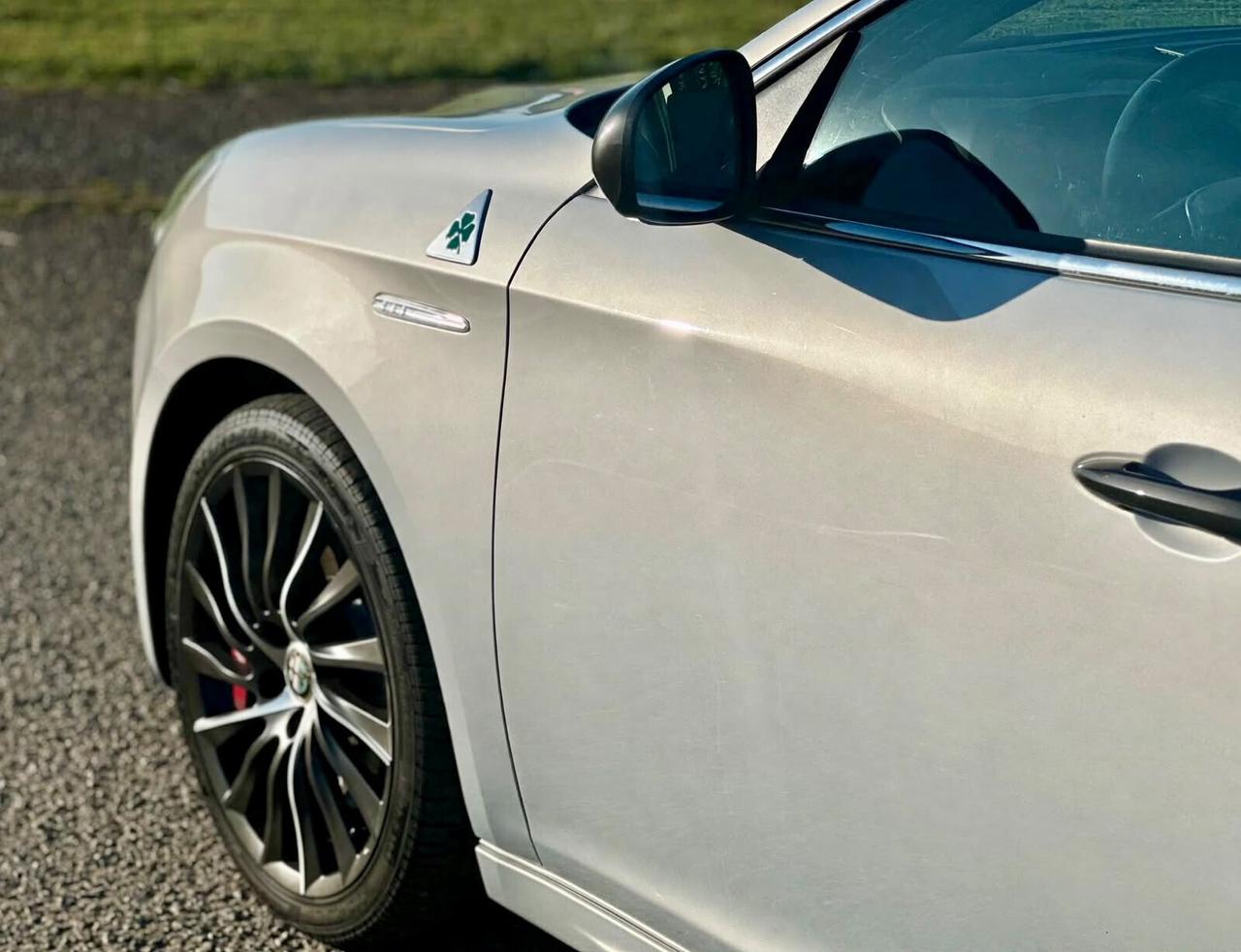 Alfa Romeo Giulietta 1750 Turbo TCT 241cv Quadrifoglio Verde