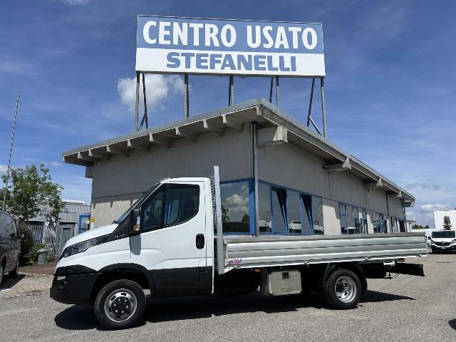 IVECO DAILY 35C12 CASSONE