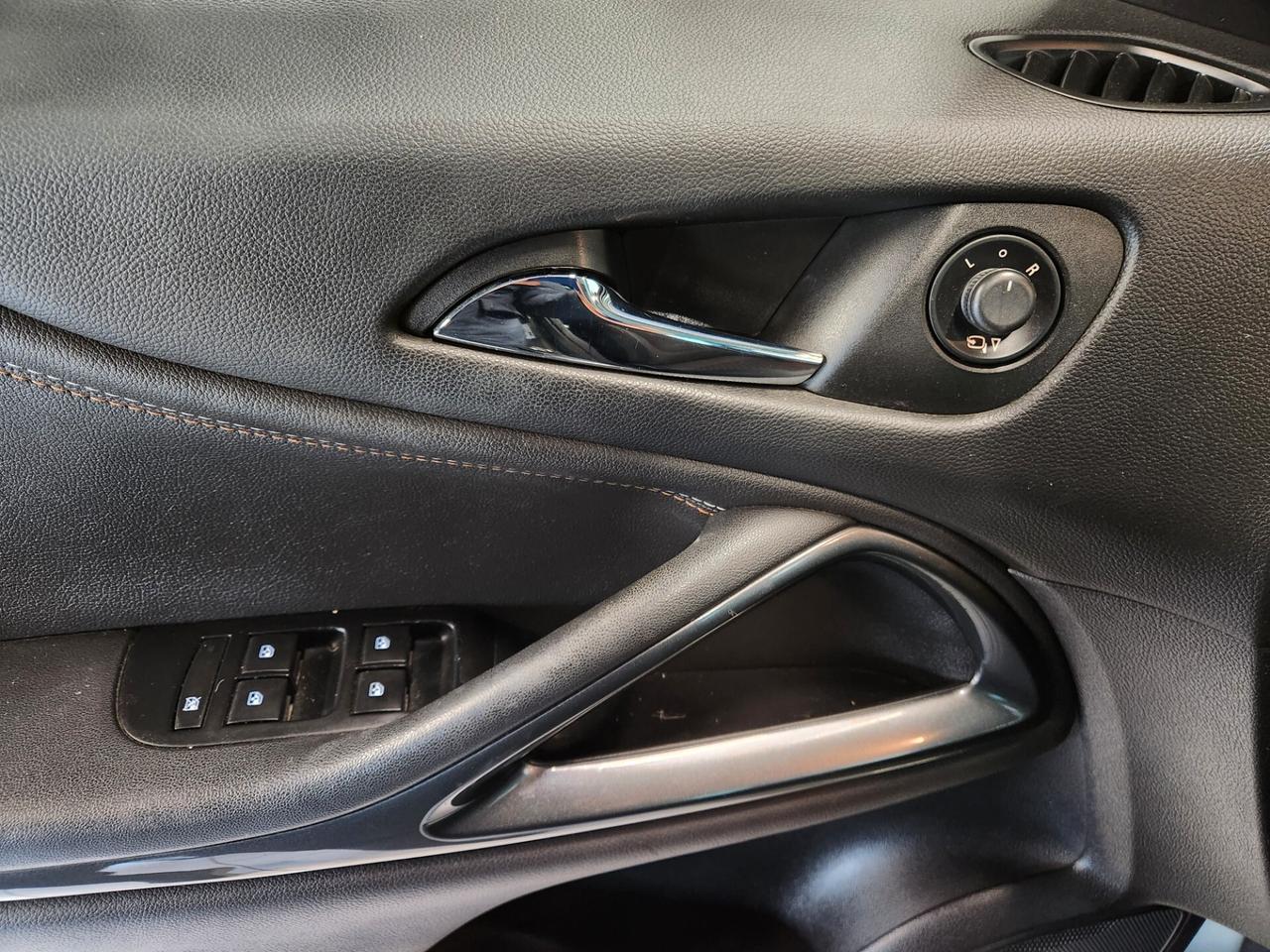 Opel Zafira 1.6 t Advance ecoM 150cv 7 posti metano