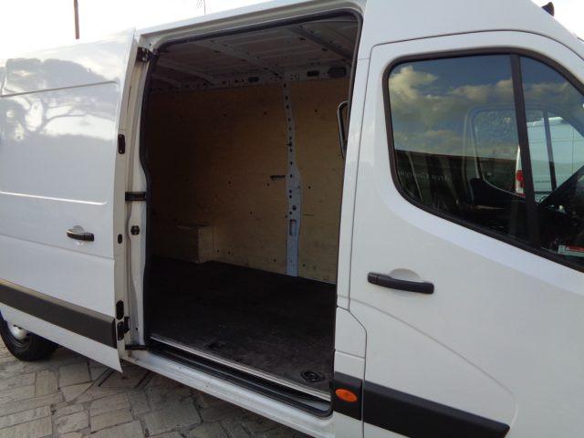 FIAT Ducato RENAULT MASTER 35 2300 DCI 135CV L3H2 CLIMA ITALIA