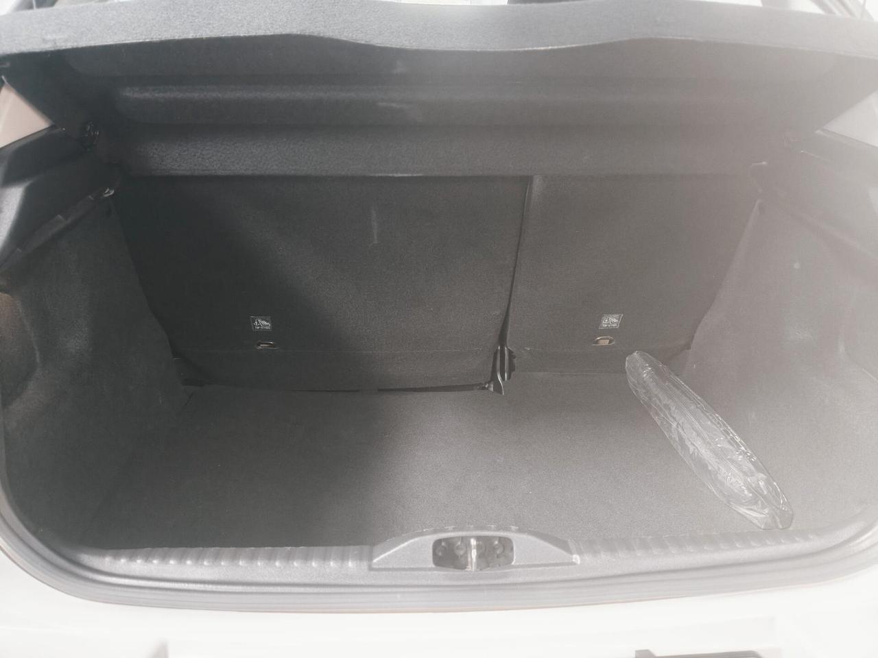 Citroen C3 1.2 85cv finanziabile con garanzia