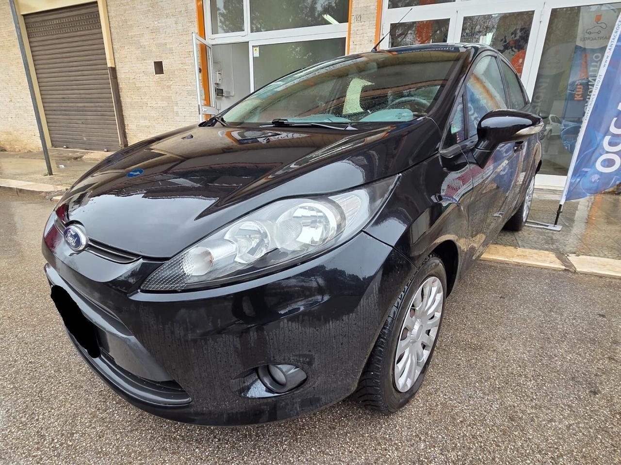 FORD FIESTA 1.4 TDCI 5 PORTE GASOLIO NEO PATENTATI