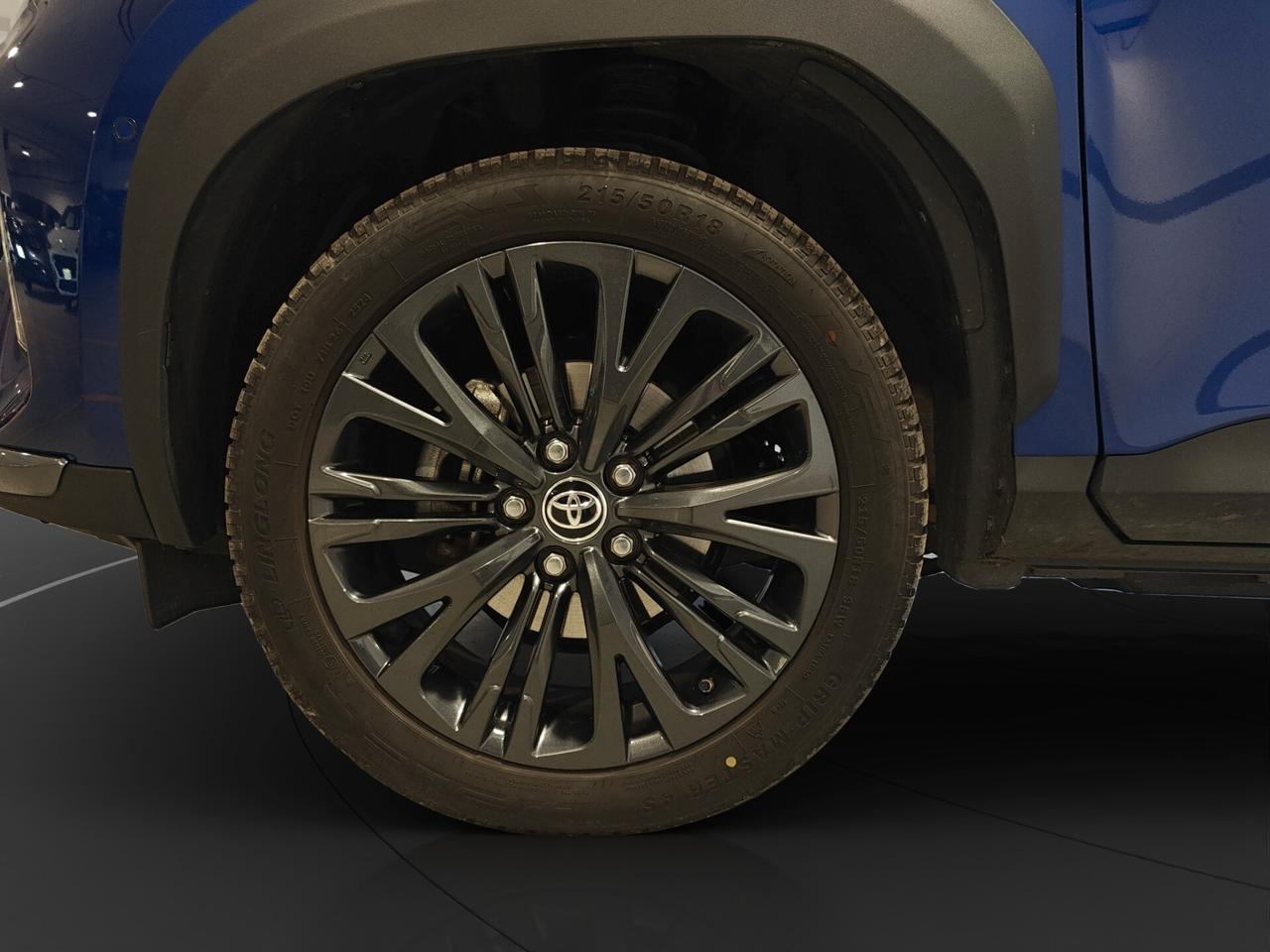 Toyota Yaris Cross 1.5 Hybrid 5p. E-CVT AWD-i Adventure