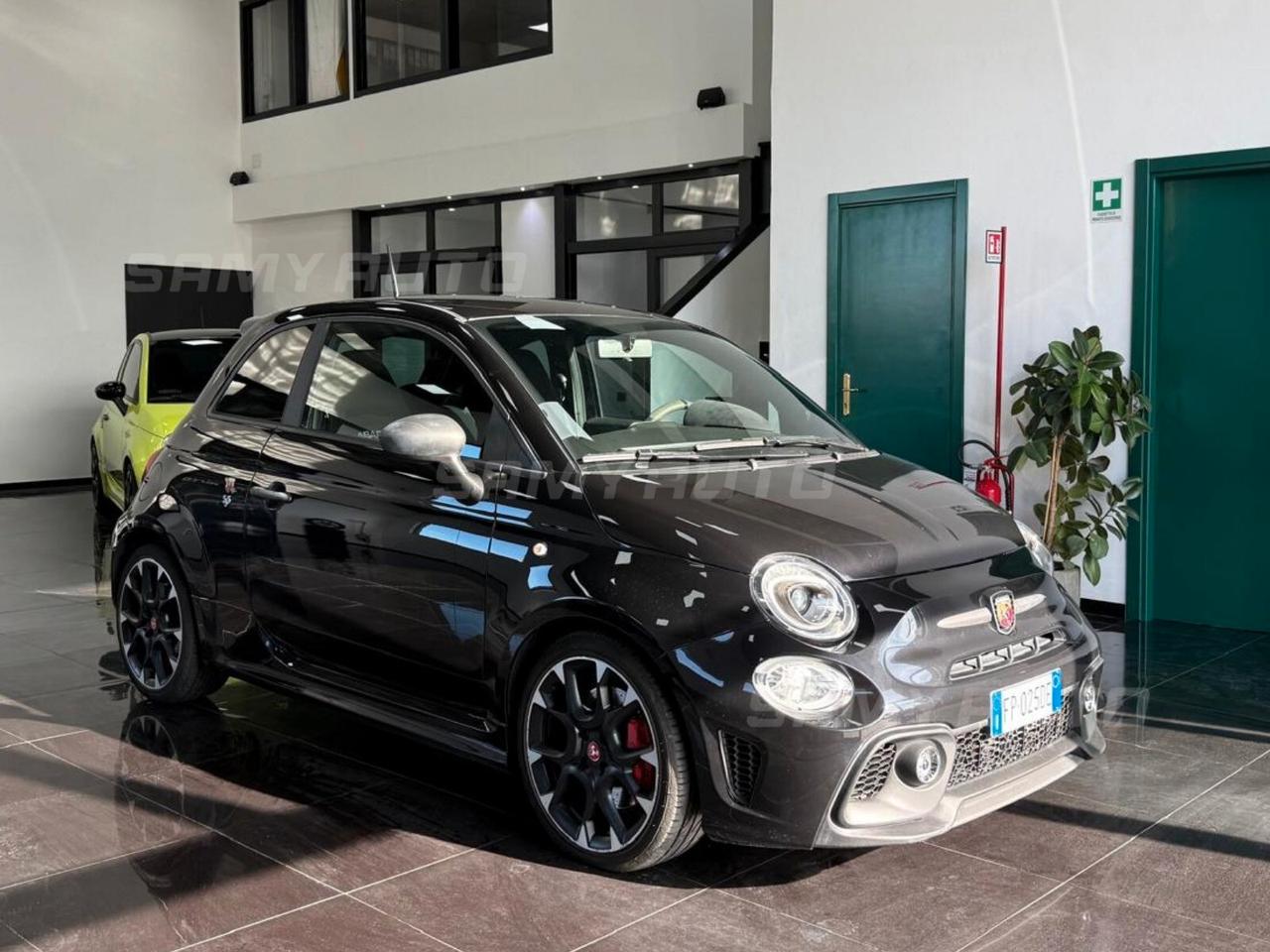 Abarth 595 1.4 Turbo T-Jet 180 CV Competizione