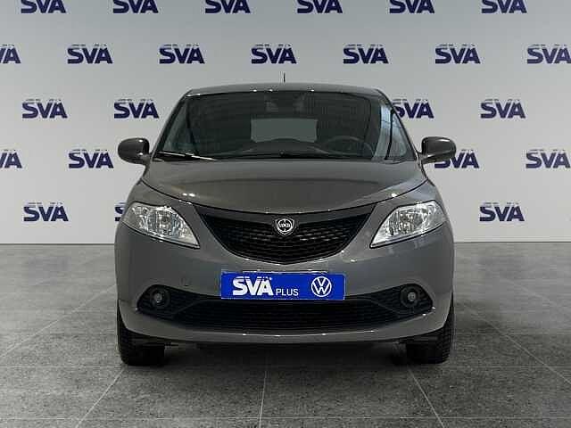 Lancia Ypsilon 1.2 69CV GPL Ecochic Silver - NEOPATENTATI