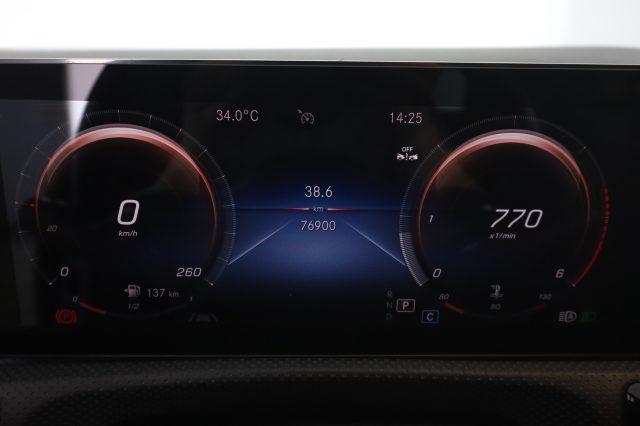 MERCEDES-BENZ CLA sse 200 d Automatic Shooting Brake PREMIUM
