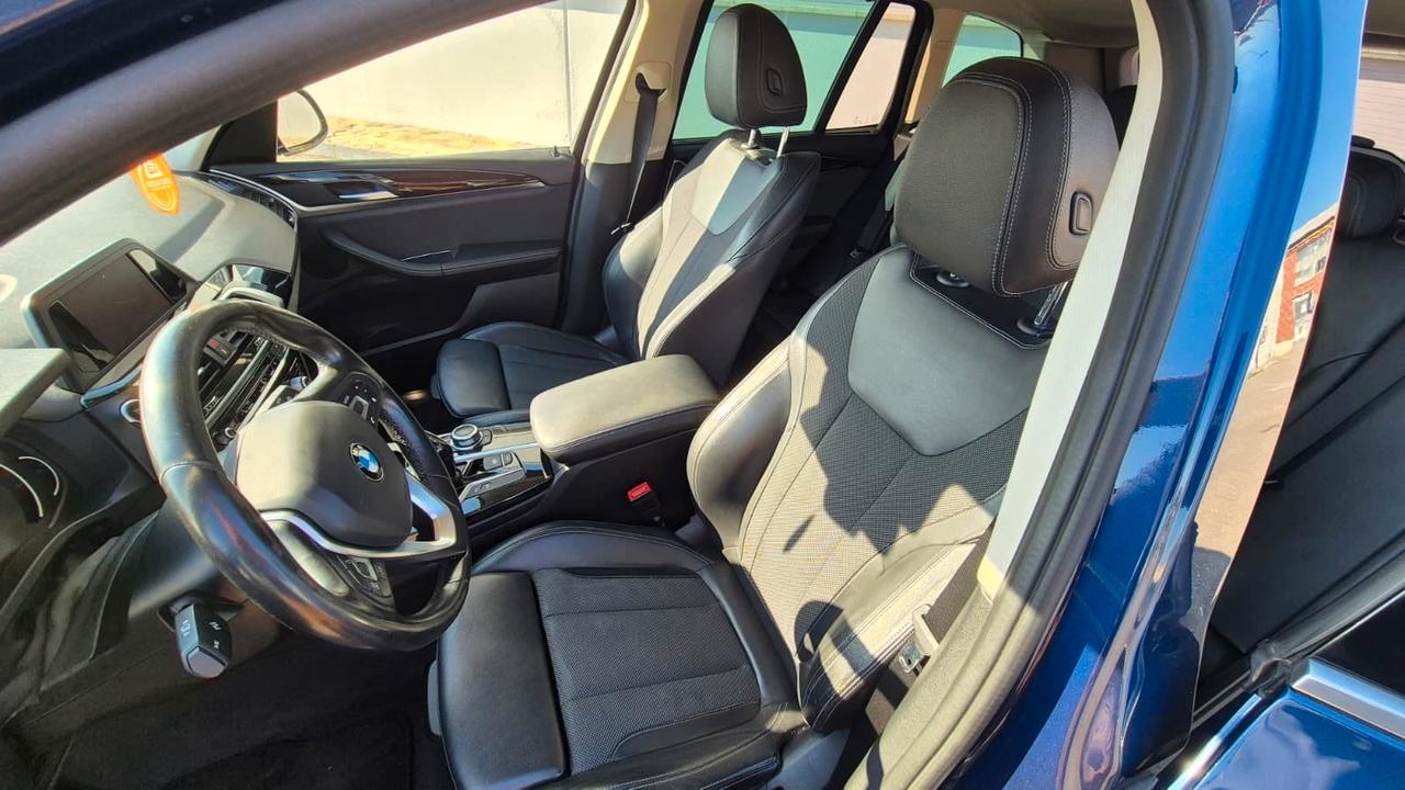 BMW X3 (G01/F97) X3 xDrive20d xLine