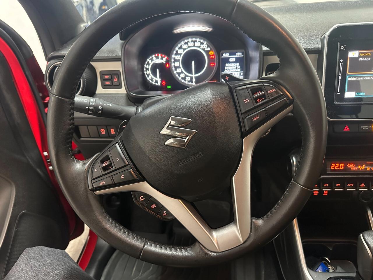 Suzuki Ignis 1.2h Top 2wd cvt