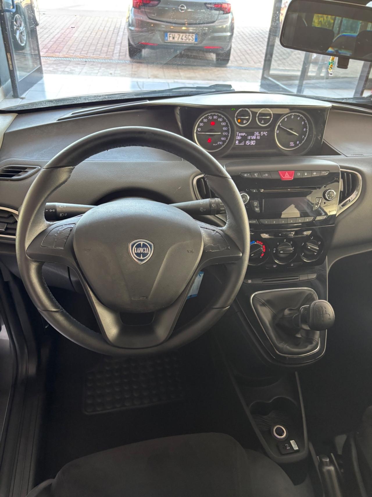 Lancia Ypsilon 1.2 69 CV 5 porte GPL Ecochic Gold