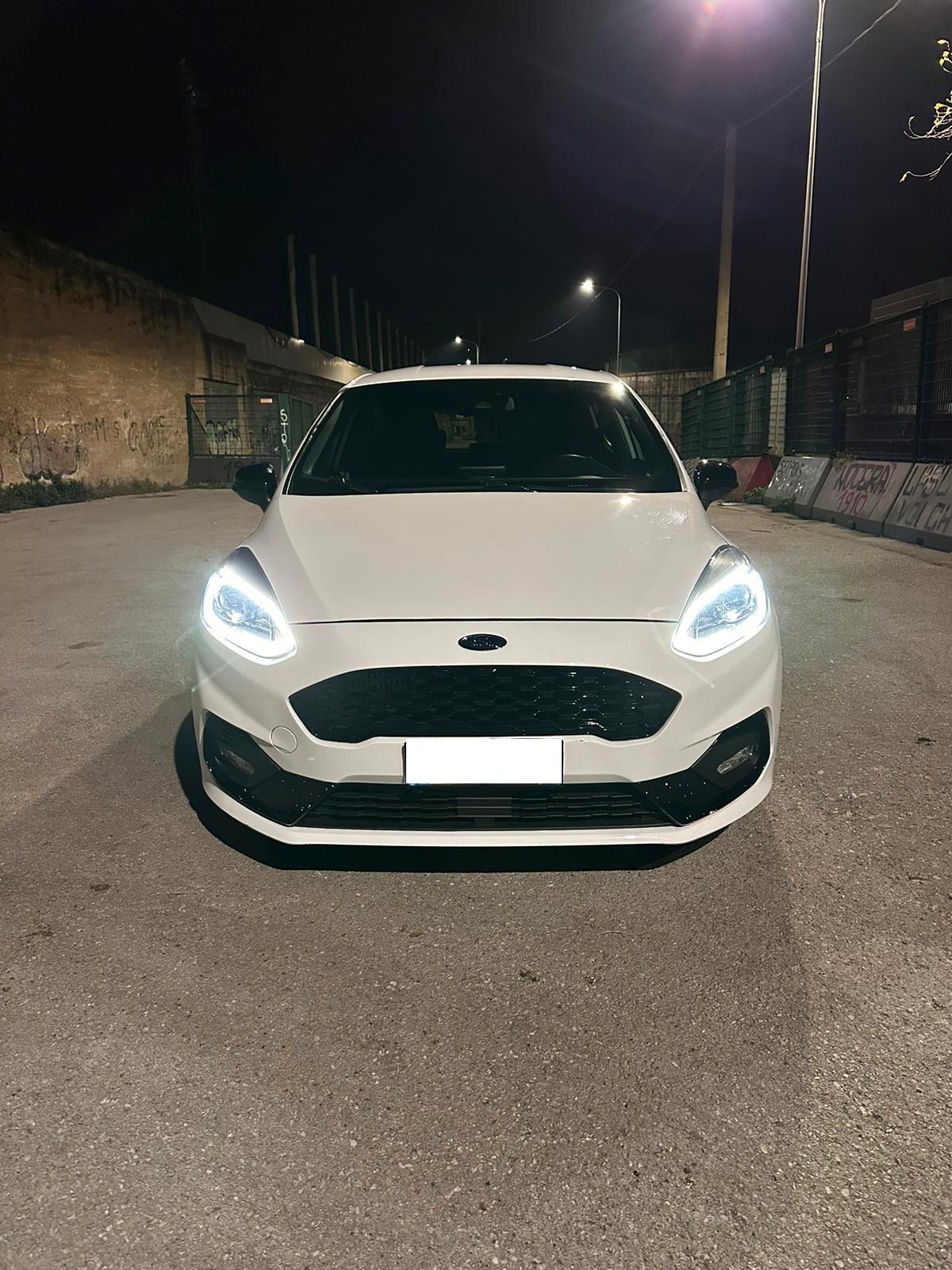 Ford Fiesta 1.5 TDCi 5 porte ST-Line