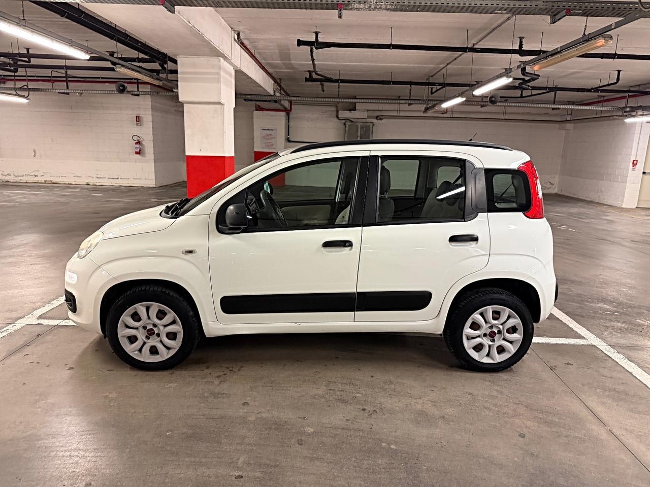 Fiat Panda 0.9 TwinAir Turbo Natural Power Lounge